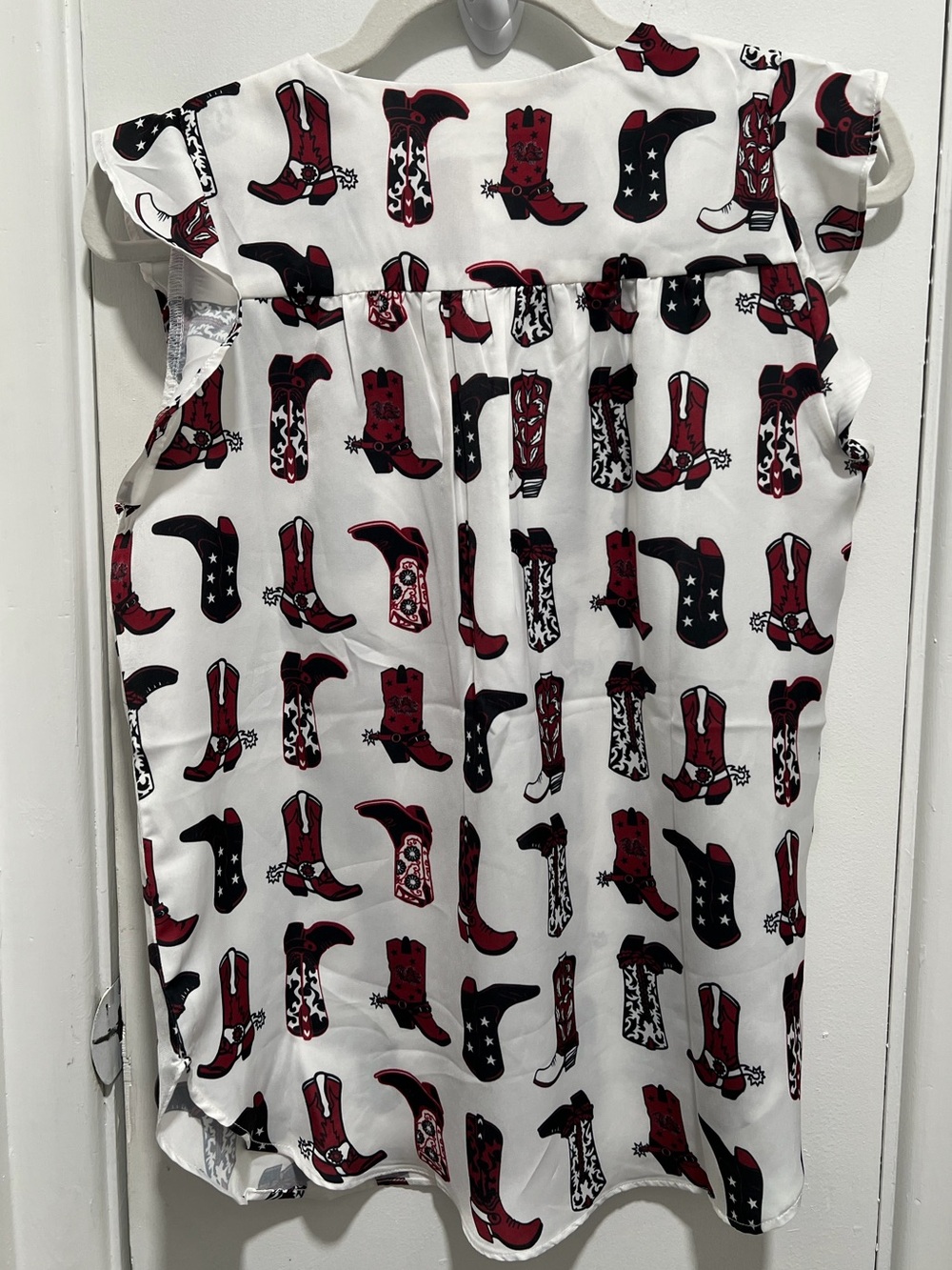 Arkansas Razorbacks Boots Ruffle Tank-
Stewart Simmons - Picture 3 of 3